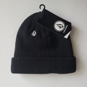 Volcom Full Stone Black and White Beanie One Size NWT